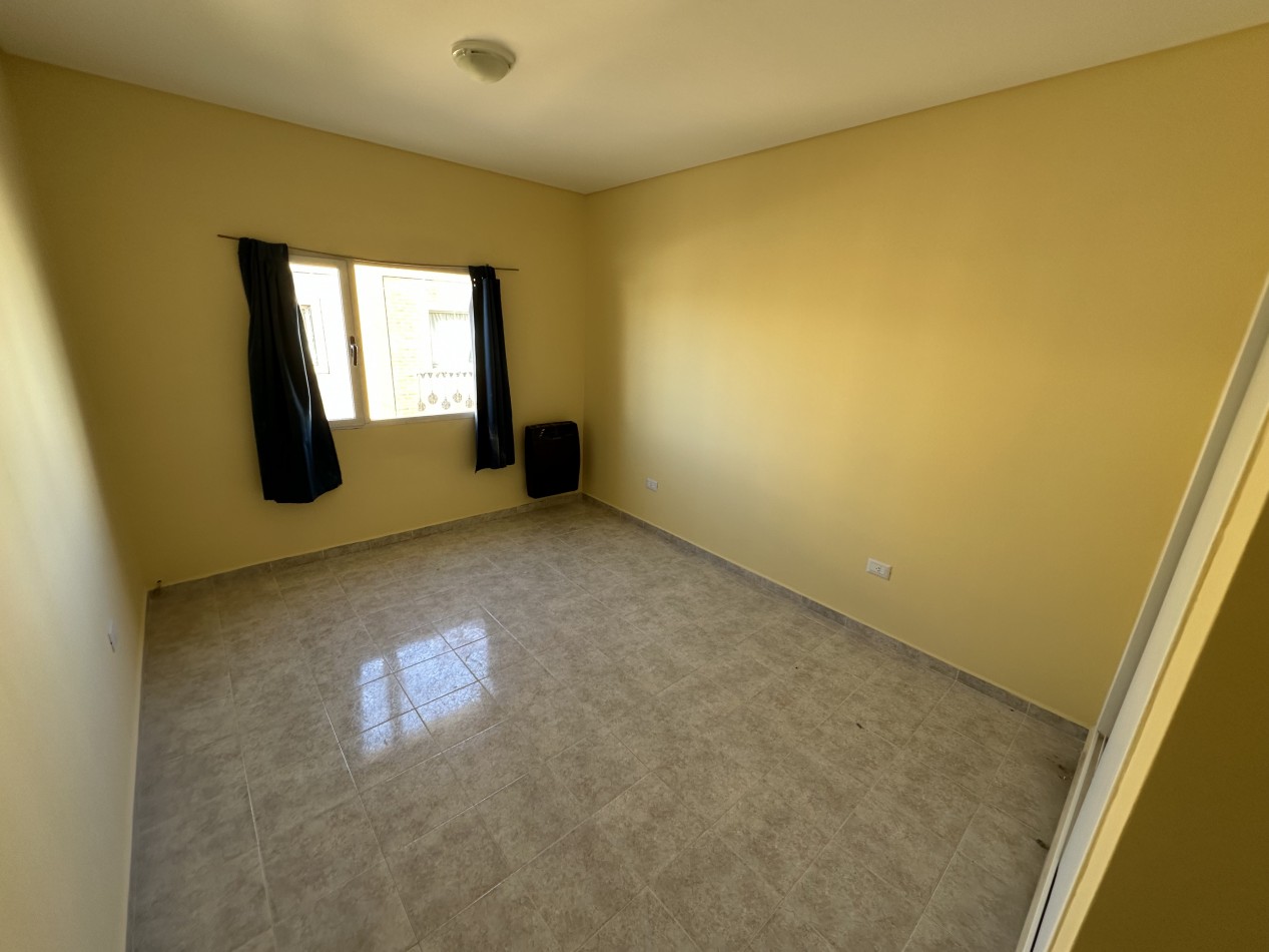 DUPLEX 2 DORMITORIOS CON PATIO