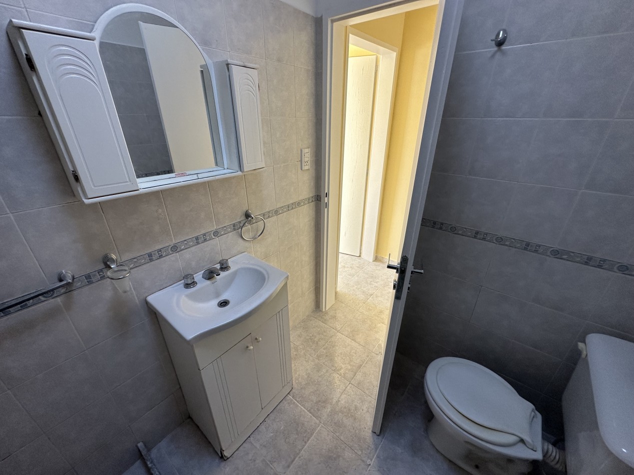 DUPLEX 2 DORMITORIOS CON PATIO