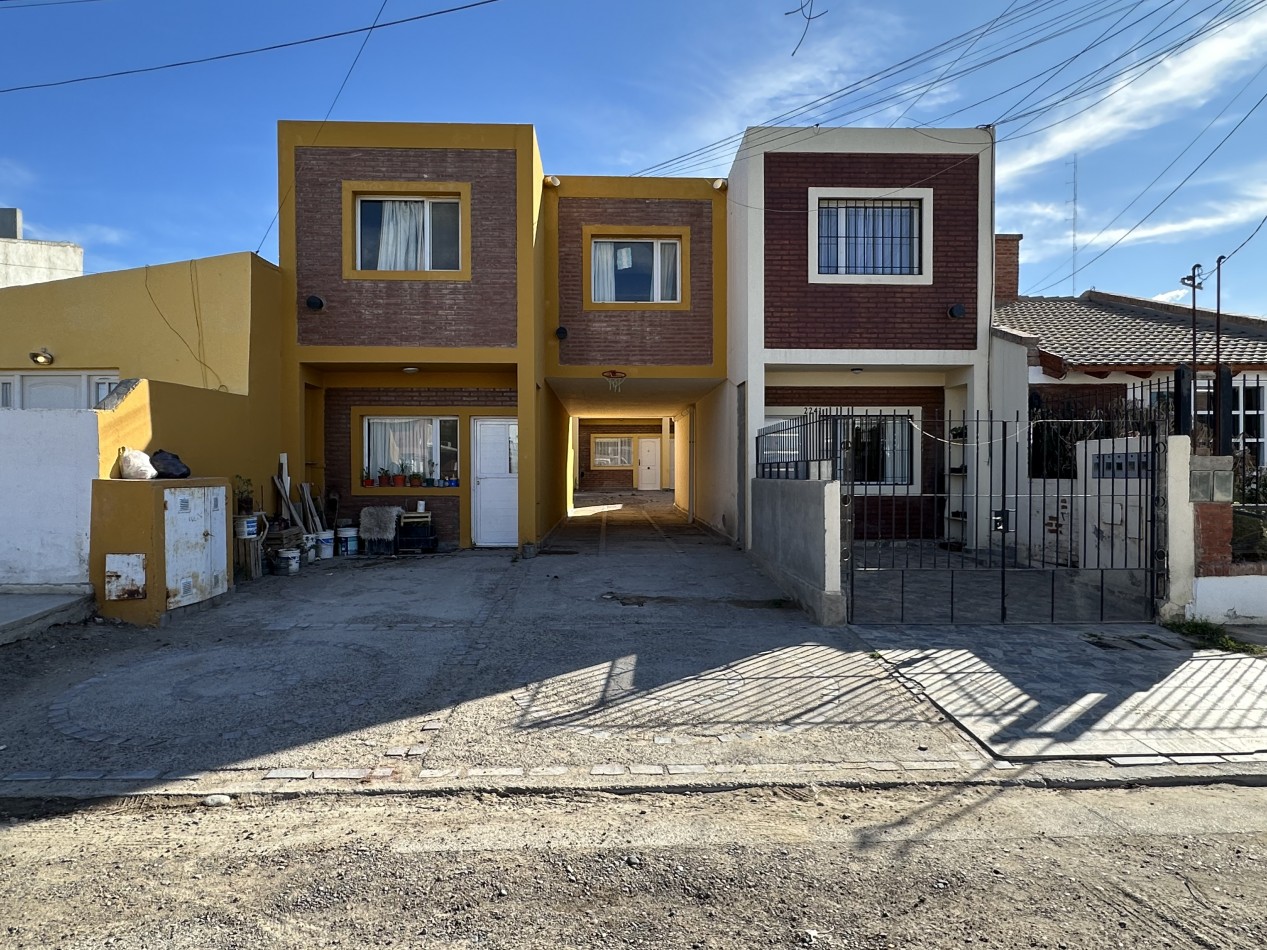 DUPLEX 2 DORMITORIOS CON PATIO