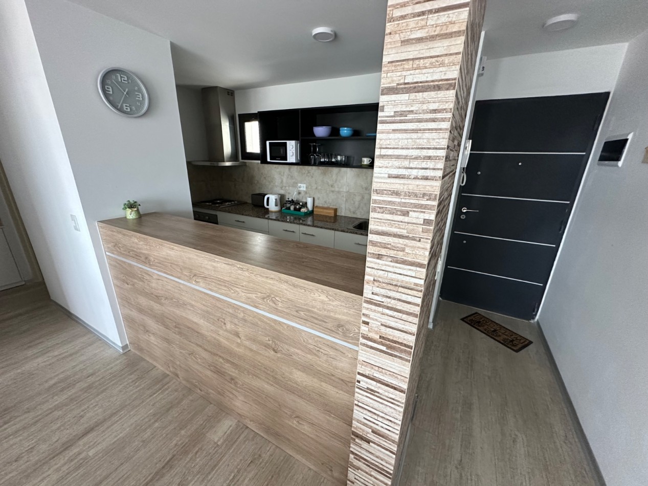 HERMOSO DEPARTAMENTO EN ZONA NORTE CON TERRAZA Y VISTA AL MAR