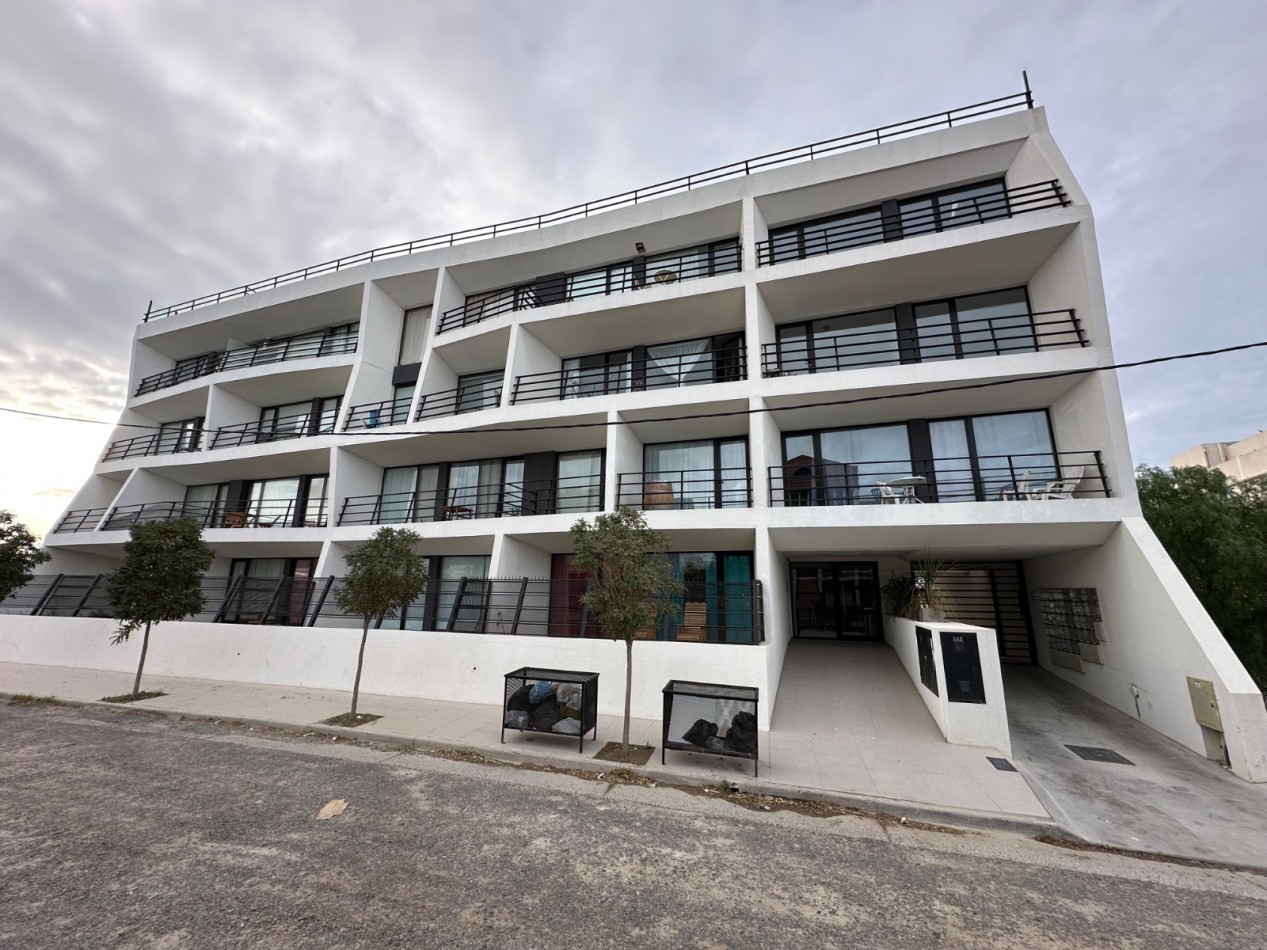 HERMOSO DEPARTAMENTO EN ZONA NORTE CON TERRAZA Y VISTA AL MAR