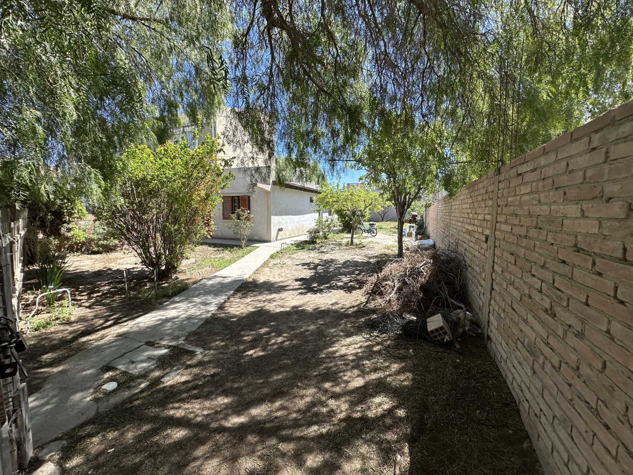 TERRENO 317 M² EN ZONA SUR CON DEPARTAMENTO DE 1 DORMITORIO