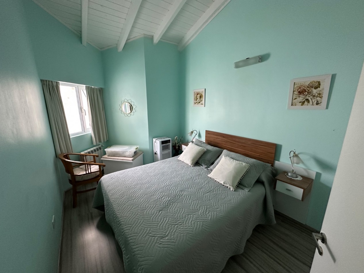 HERMOSO TRIPLEX FRENTE AL MAR - 3 DORM