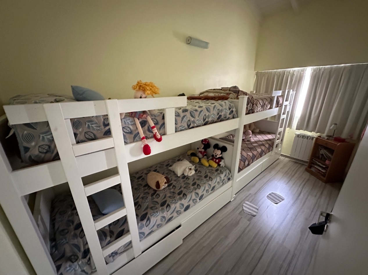 HERMOSO TRIPLEX FRENTE AL MAR - 3 DORM