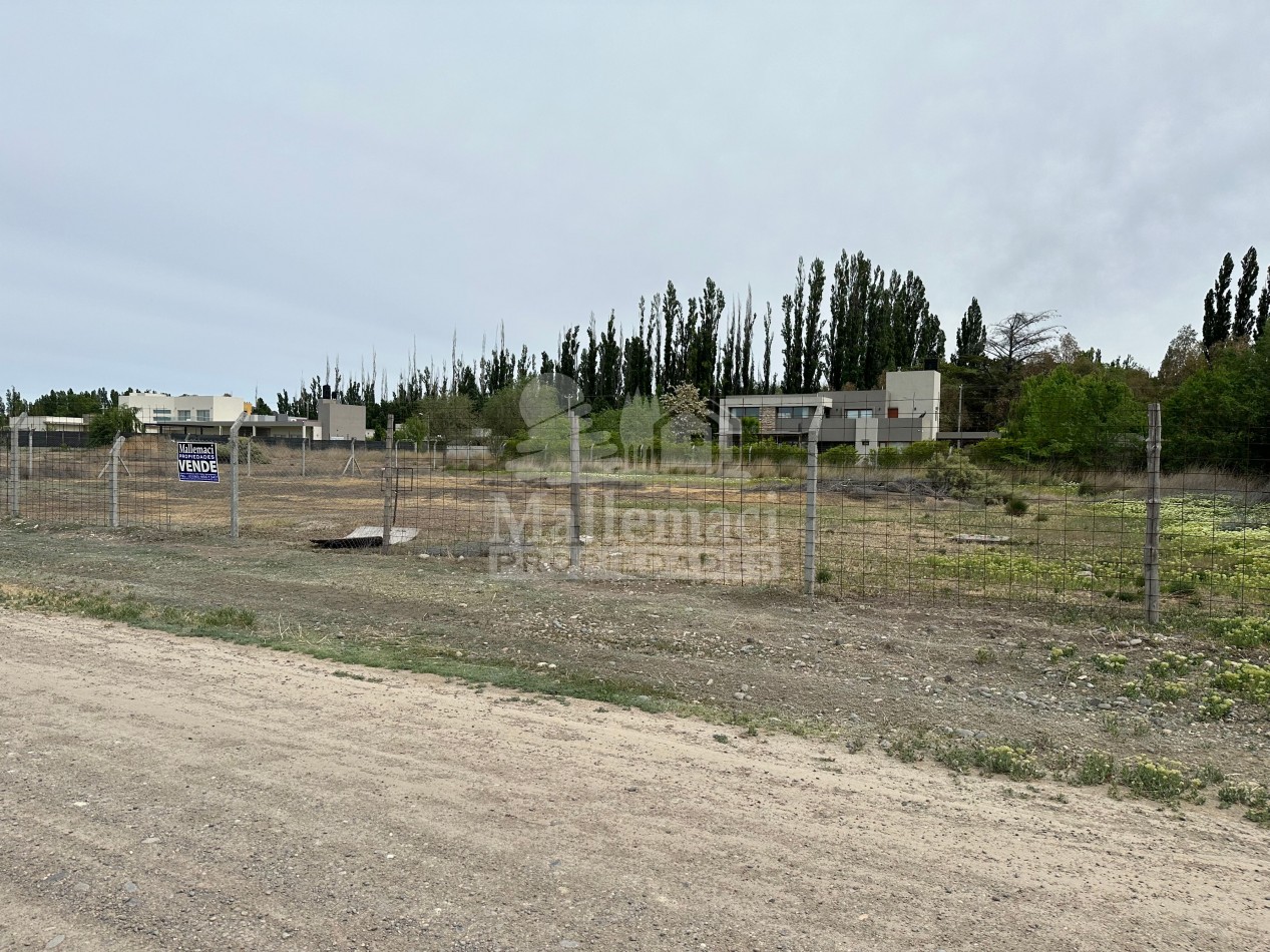 TERRENO 2000 m² EN BARRIO BONORINO - TRELEW