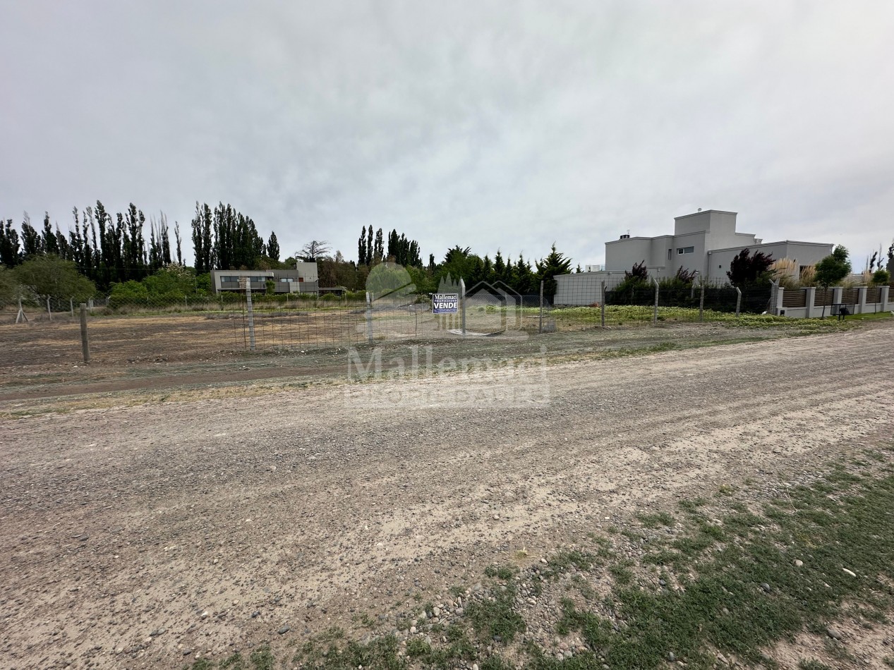 TERRENO 2000 m² EN BARRIO BONORINO - TRELEW