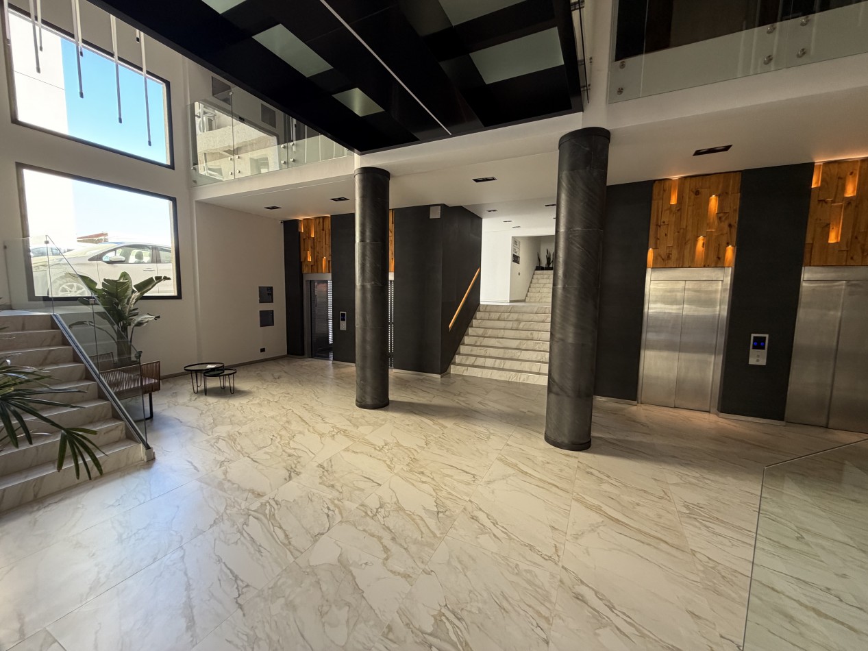 DEPTO 3 DORMITORIOS FRENTE AL MAR