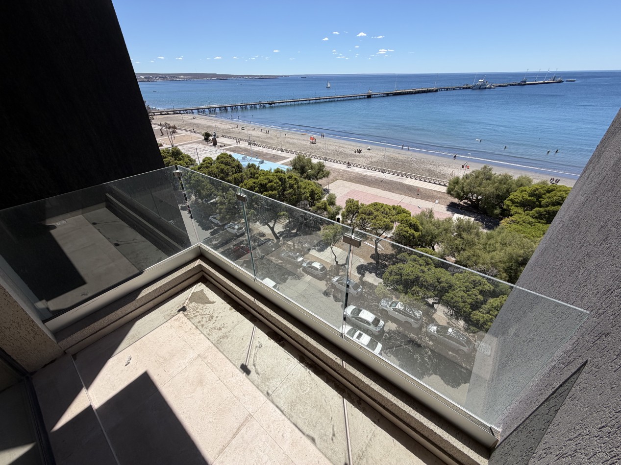 DEPTO 3 DORMITORIOS FRENTE AL MAR