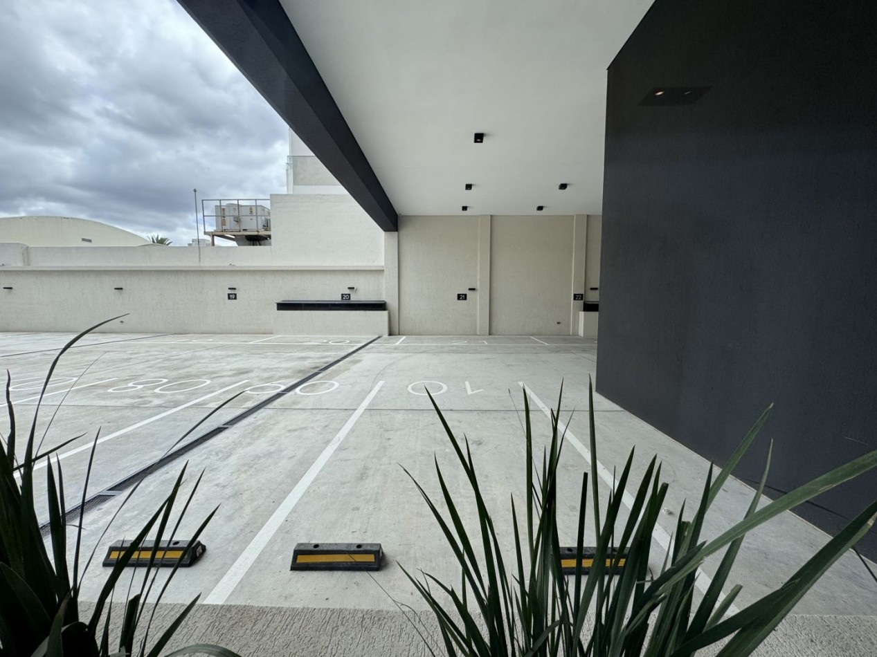 DEPTO 3 DORMITORIOS FRENTE AL MAR