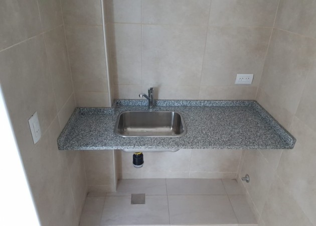 Local comercial NUEVO - A ESTRENAR - 20 m²