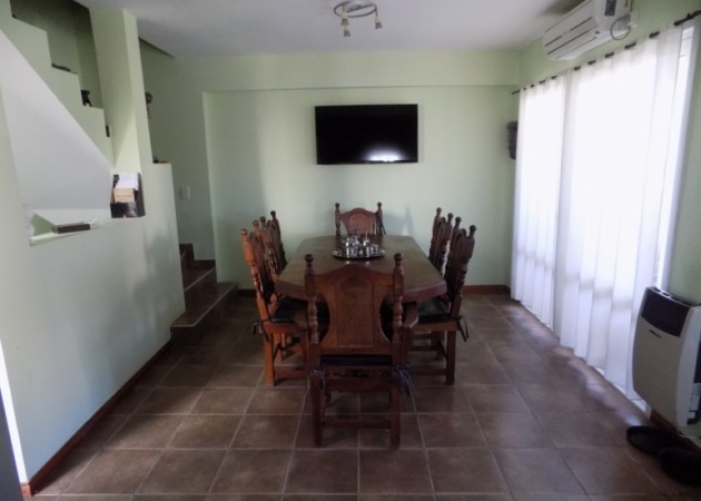 Casa en esquina - P. Moreno y Triunvirato