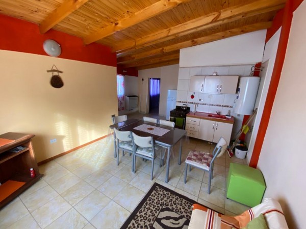 Casa en esquina 2 Dormitorios - Barrio 159 viviendas