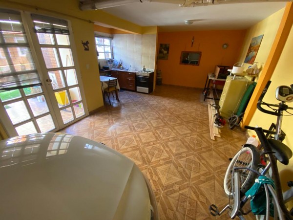 Casa en esquina 2 Dormitorios - Barrio 159 viviendas