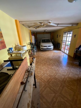 Casa en esquina 2 Dormitorios - Barrio 159 viviendas