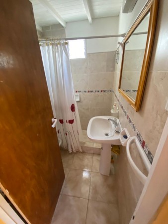 Casa en esquina 2 Dormitorios - Barrio 159 viviendas