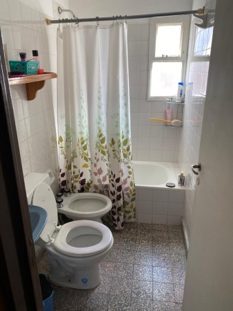 Casa en esquina 2 Dormitorios - Barrio 159 viviendas