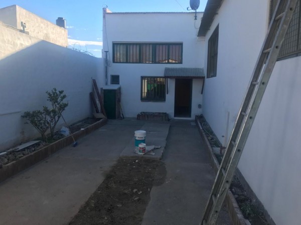 OPORTUNIDAD Galpón con oficinas 