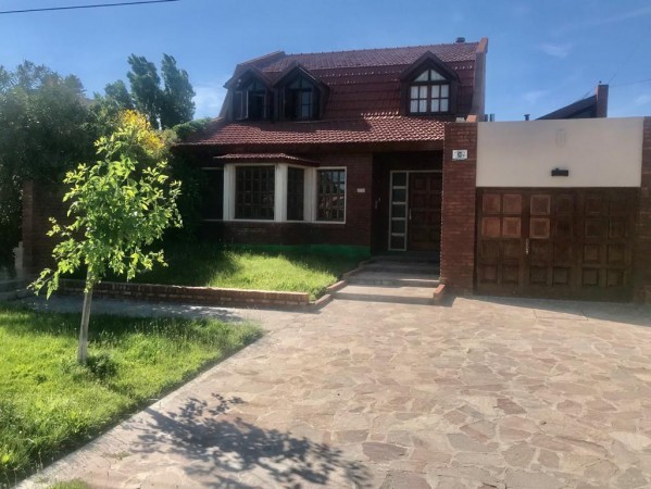 Hermosa casa de 3 Dormitorios - Barrio sur