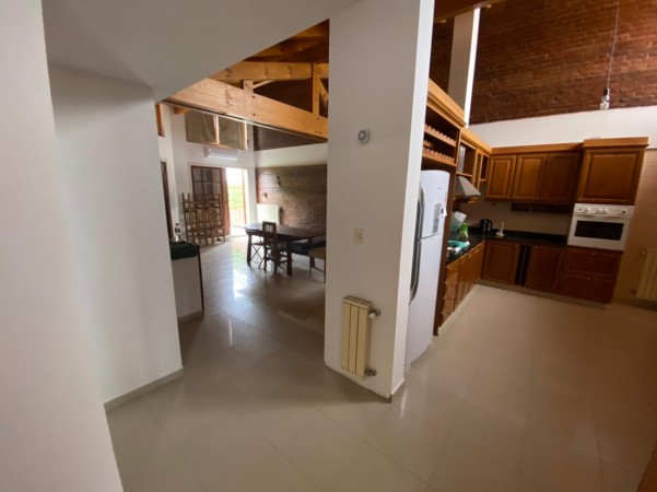 Hermosa casa de 3 Dormitorios - Barrio sur