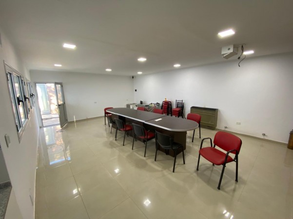 Consultorio de 200m2