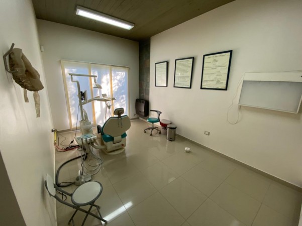 Consultorio de 200m2