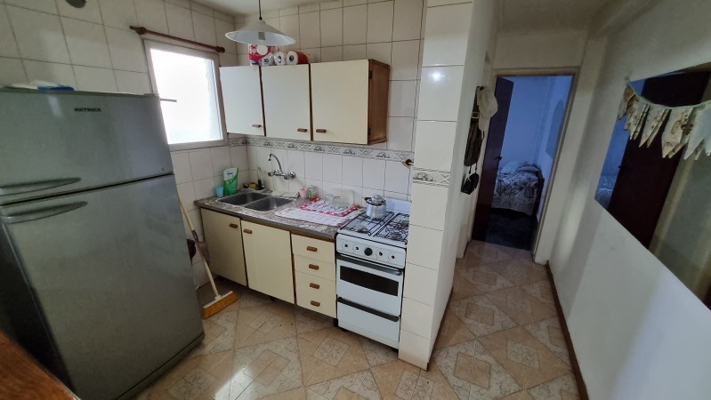 CASA 2 DORMITORIOS + COMPLEJO DE 4 DEPARTAMENTOS