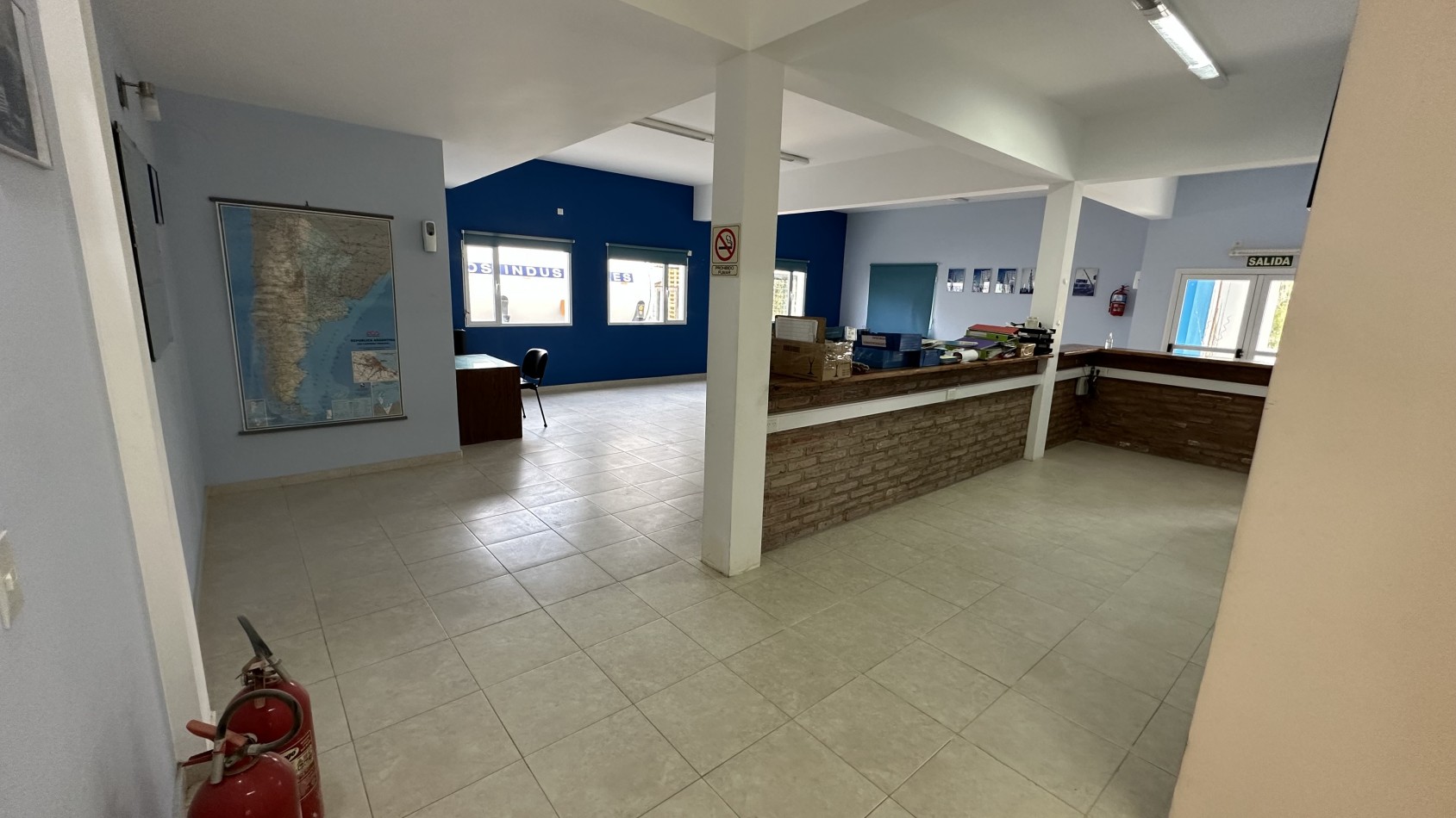 ALQUILER OFICINAS 250 M² PARQUE INDUSTRIAL PESADO 