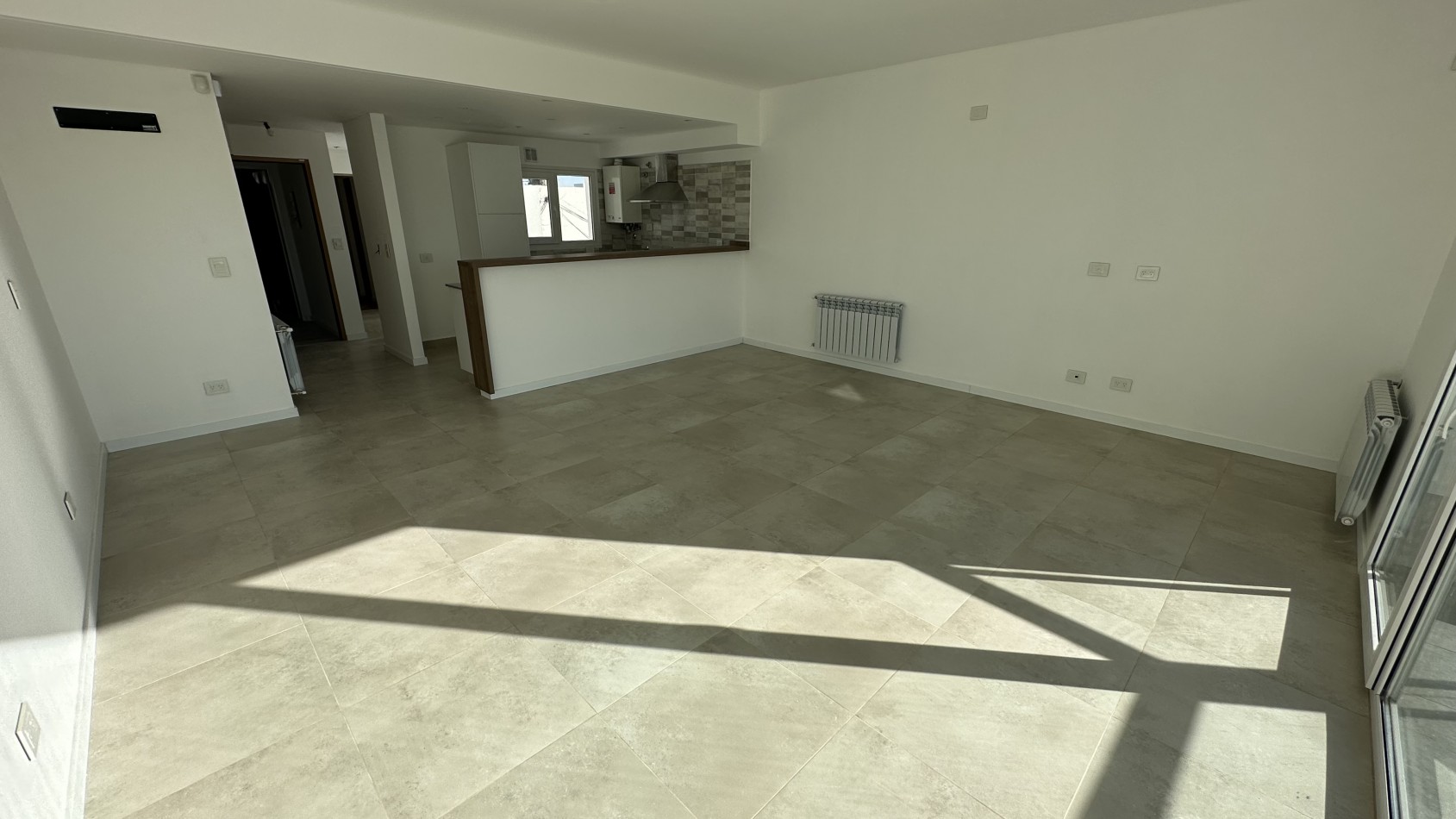 DEPARTAMENTO 1 DORMITORIO A ESTRENAR EN AV. ROCA