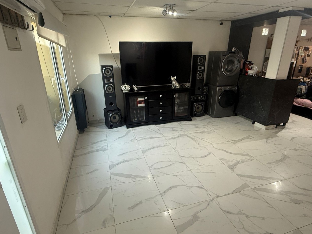 CASA 4 DORMITORIOS APTA CREDITO HIPOTECARIO - BARRIO PUJOL 2
