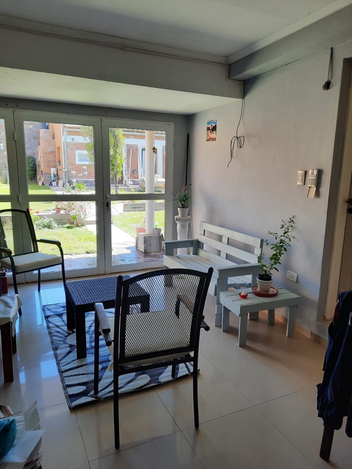 CASA DE 3 DORMITORIOS - BARRIO SUR