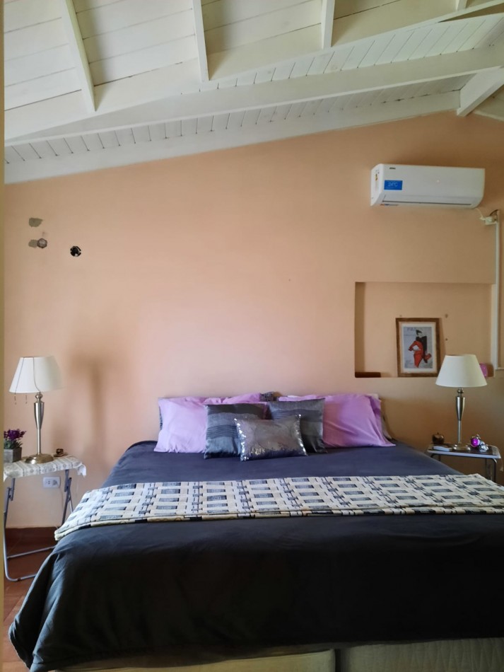 CASA DE 3 DORMITORIOS - BARRIO SUR