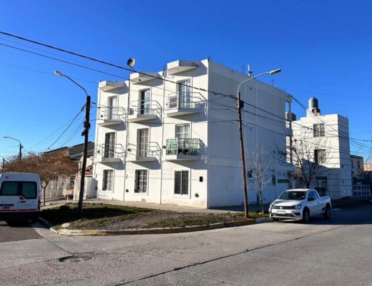 DEPTO 1 DORMITORIO CON COCHERA EN ZONA SUR