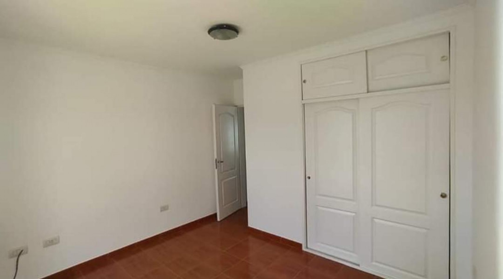 DEPTO 1 DORMITORIO CON COCHERA EN ZONA SUR