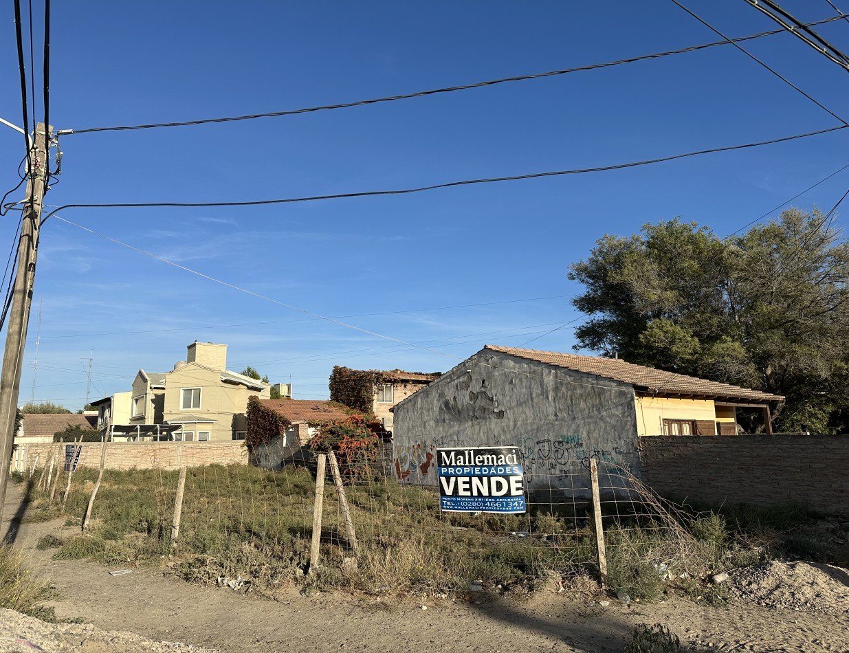 TERRENO EN ESQUINA EN BARRIO SUR