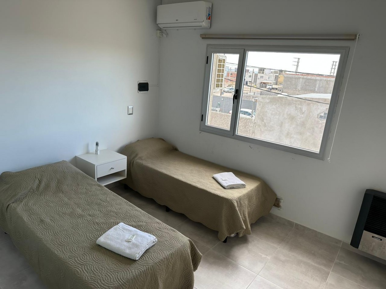 DUPLEX 2 DORMITORIOS CON PATIO