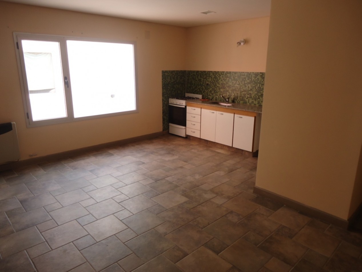 DEPTO 1 DORMITORIO EN BARRIO SUR 