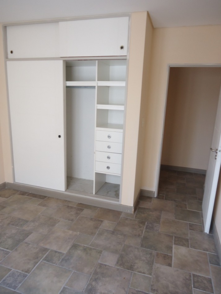 DEPTO 1 DORMITORIO EN BARRIO SUR 