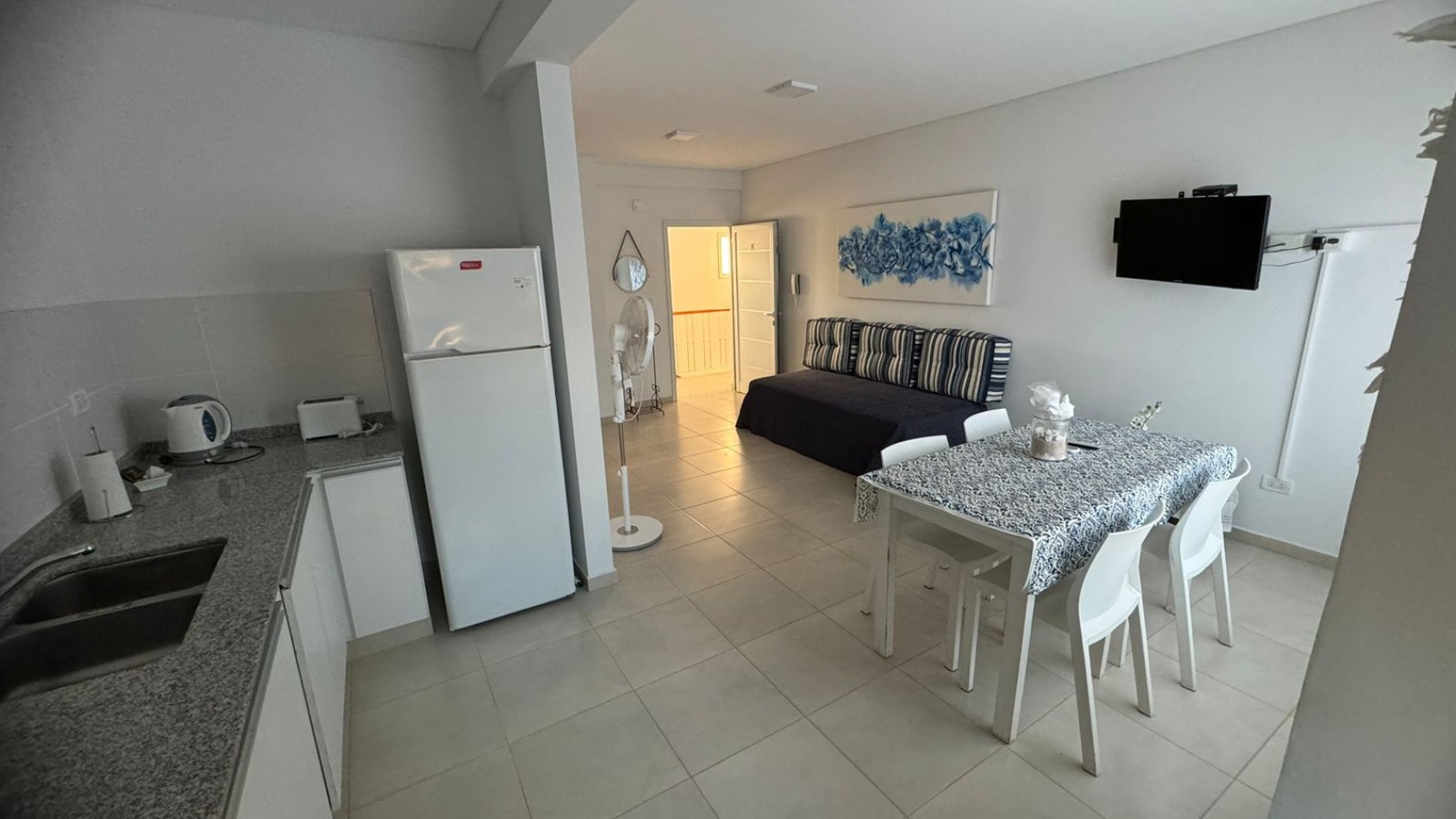 DEPTO 1 DORMITORIO EN ZONA SUR AMOBLADO