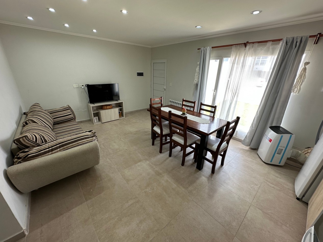 DEPTO 2 DORMITORIOS CON PATIO