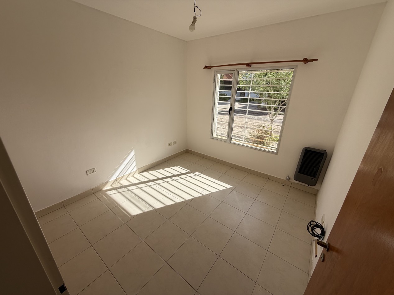 DEPTO 1 DORMITORIO CON PATIO EN BARRIO SUR 