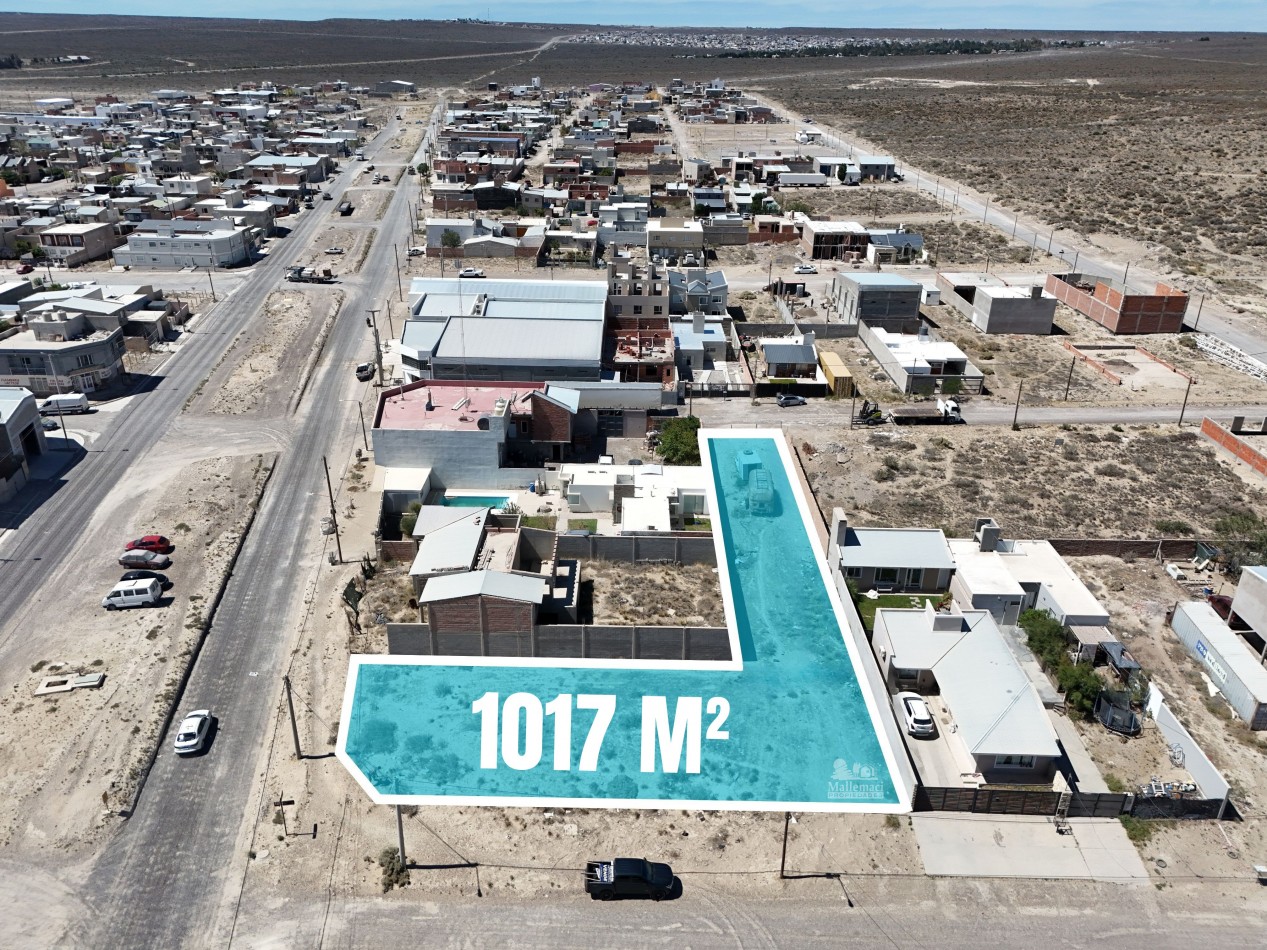 1017 M² EN 3 TERRENOS JUNTOS SOBRE AV. TIERRA DEL FUEGO