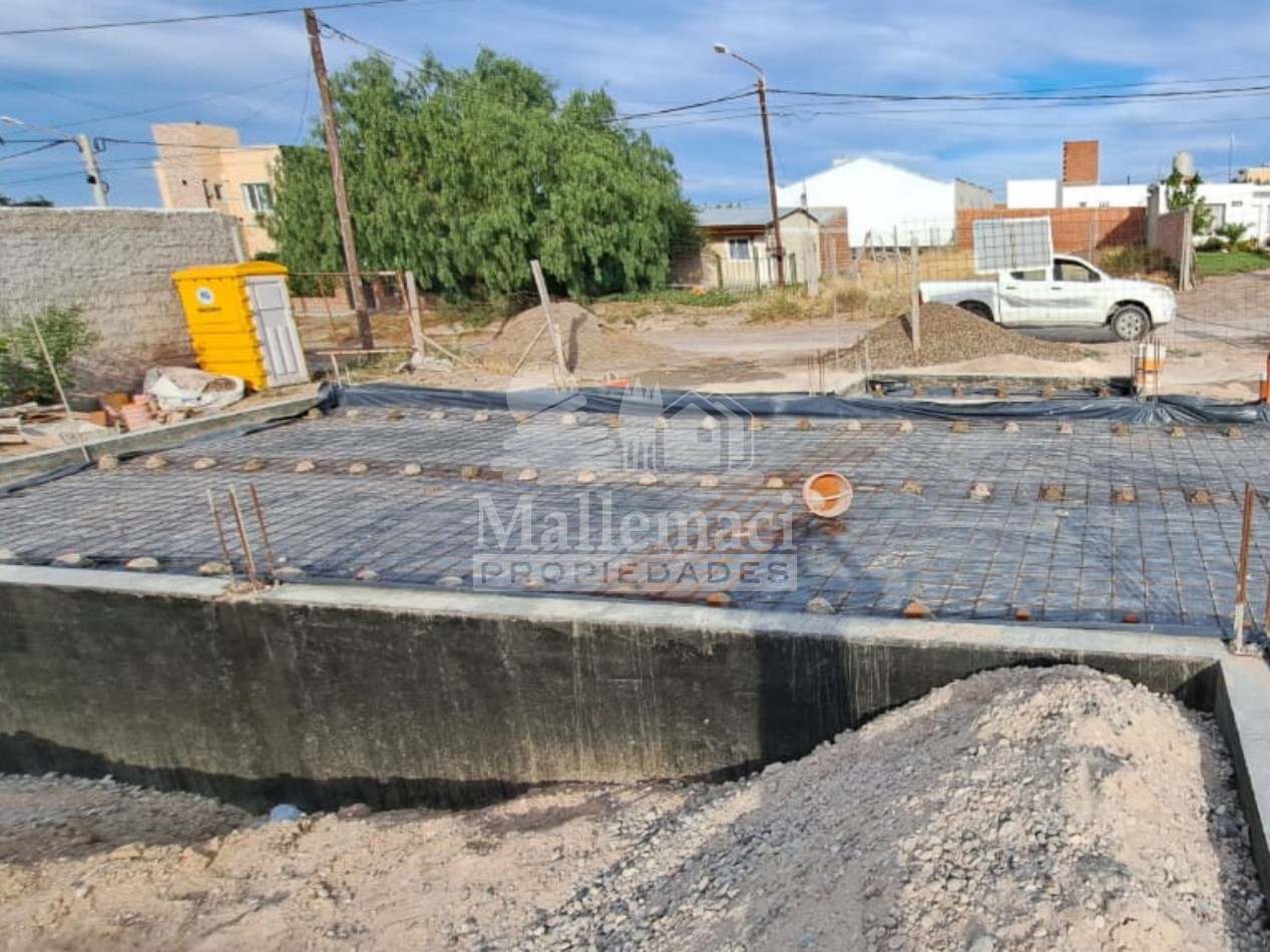 CASA 2 DORMITORIOS A TERMINAR CON 70% DE AVANCE DE OBRA 