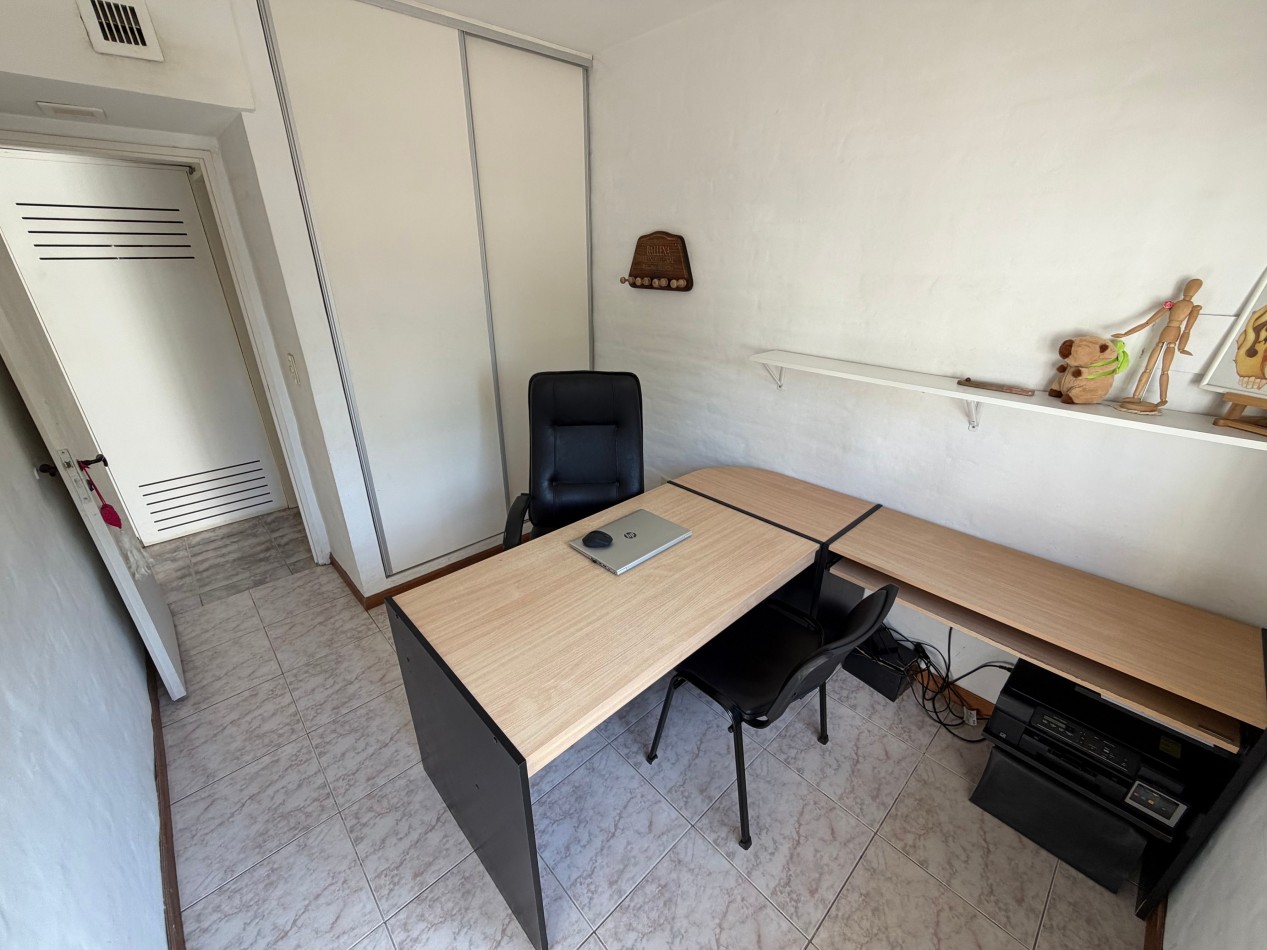 DUPLEX DE 3 HABITACIONES Y PATIO CON PARRILLA EN BARRIO SUR