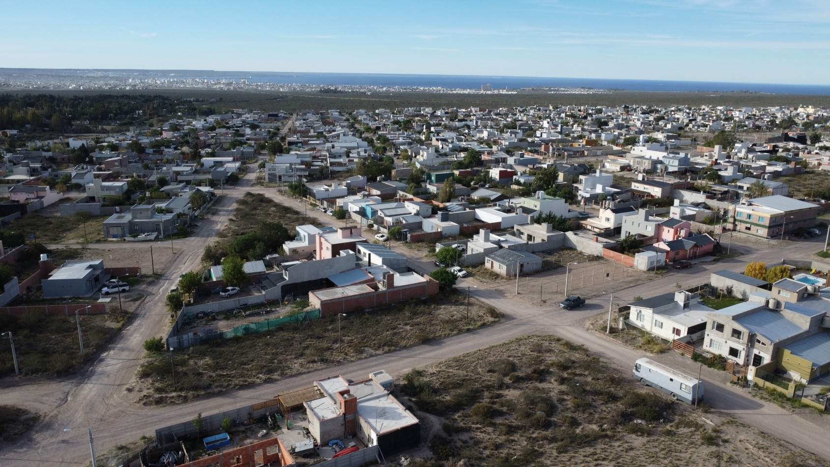 TERRENO EN ESQUINA 440 M² - SOLANA