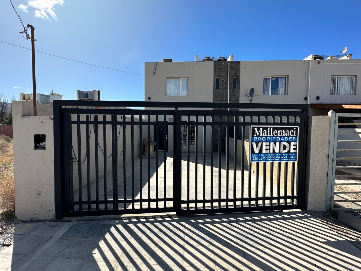 DUPLEX 2 DORMITORIOS CON ENTRADA VEHICULAR