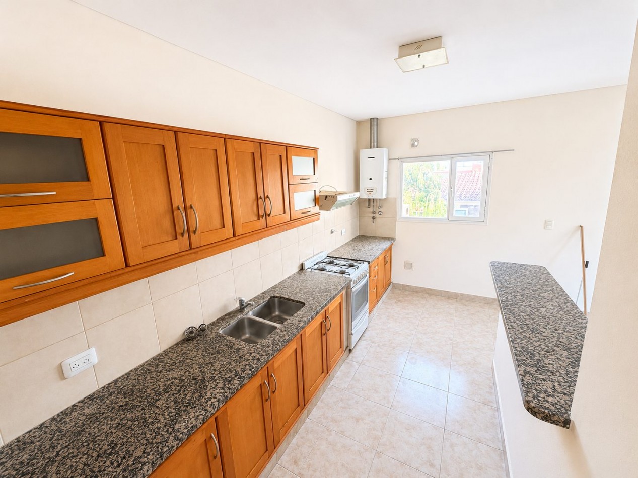 DEPARTAMENTO 3 DORMITORIOS EN ZONA SUR