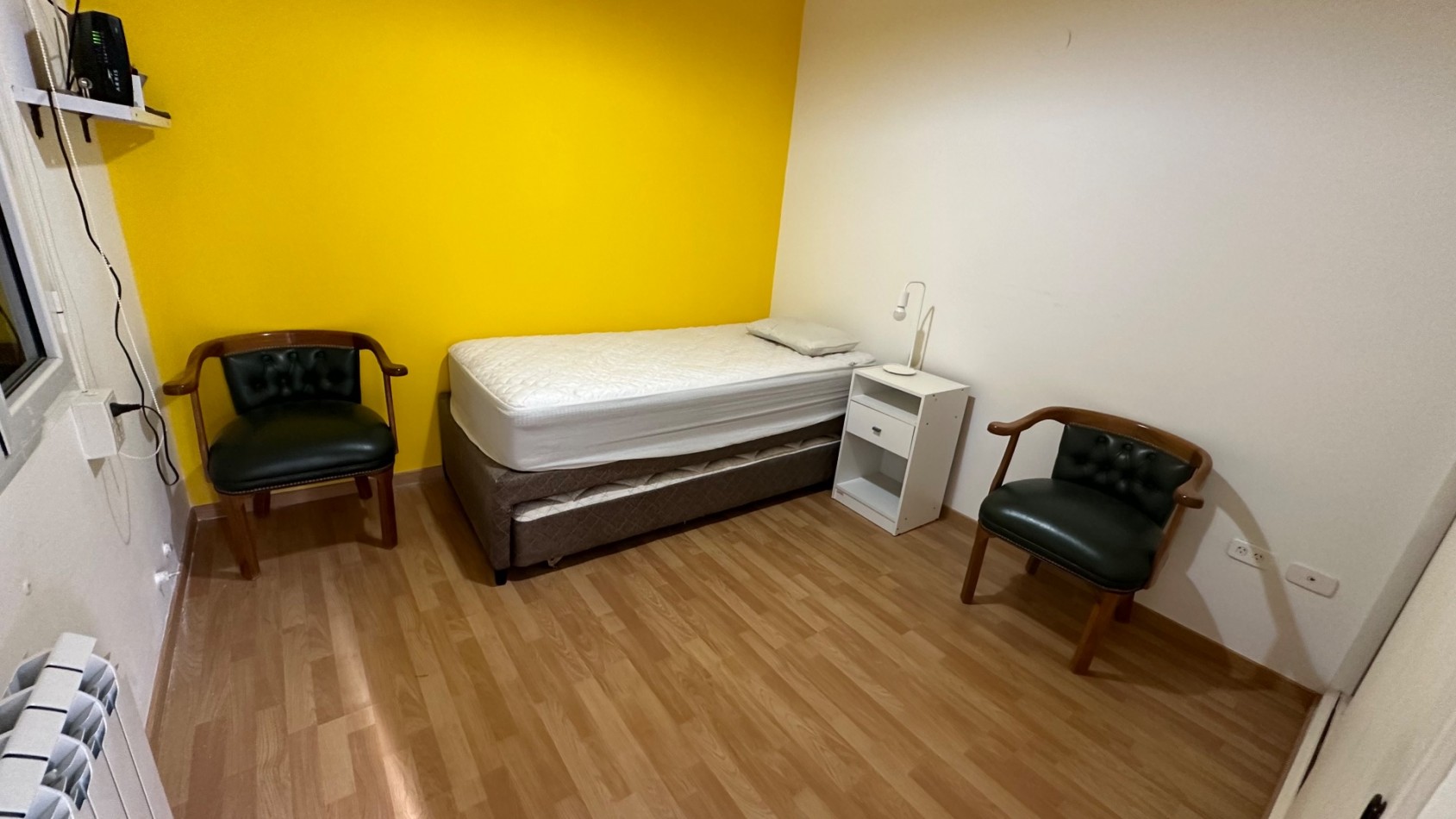 CASA 4 DORMITORIOS CON PISCINA CUBIERTA Y COCHERA 