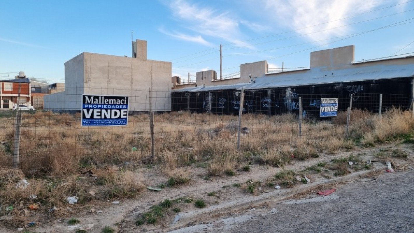 Terreno 300 M² CON SERVICIOS
