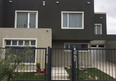 Espectacular casa 4 dorm. en Solanas 295m2