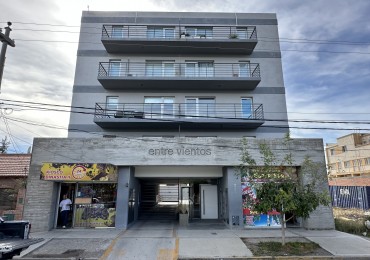 HERMOSO DEPARTAMENTO DE 2 DORMITORIOS CON COCHERA EN BARRIO SUR